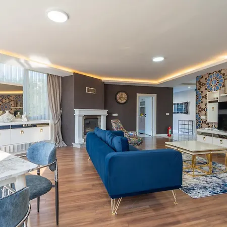 Savra House *