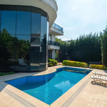 Savra House Сапанча