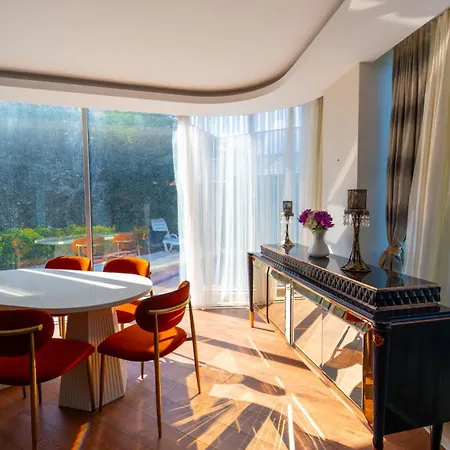 Savra House Вилла *