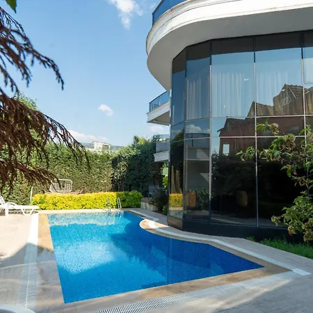 Savra House Вилла *
