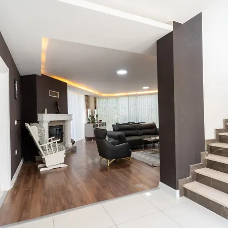 Вилла Savra House Сапанча